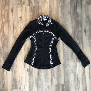 Black lululemon jacket with purple leopard trim
